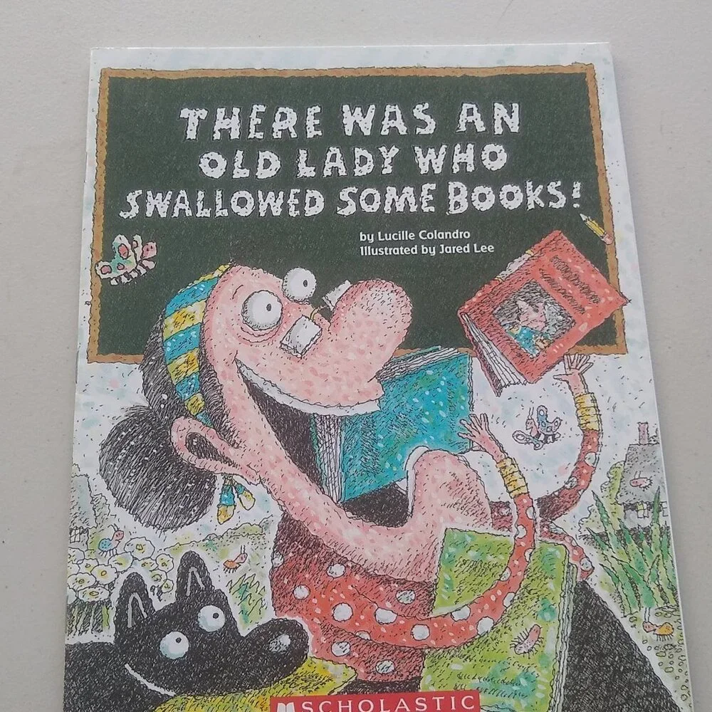 There was an Old Lady who Swallowed a Bat + Books + Shell + Pie Lucille Colandro